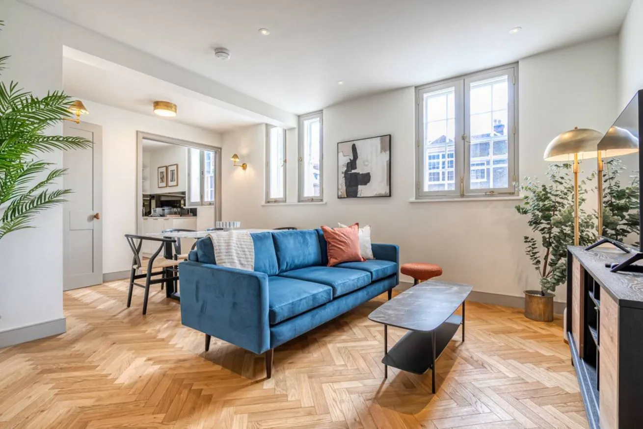 Stylish Two-Bedroom Apartment 1